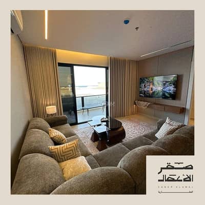 3 Bedroom Flat for Rent in Al Bahar, Al Khobar - Fully equipped apartment with a sea view