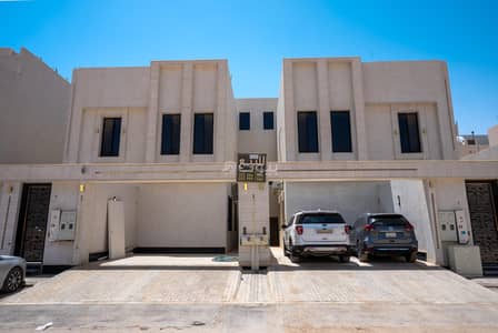 5 Bedroom Floor for Sale in East Riyadh, Riyadh - Floor for Sale in Al Janadriyah, East Riyadh