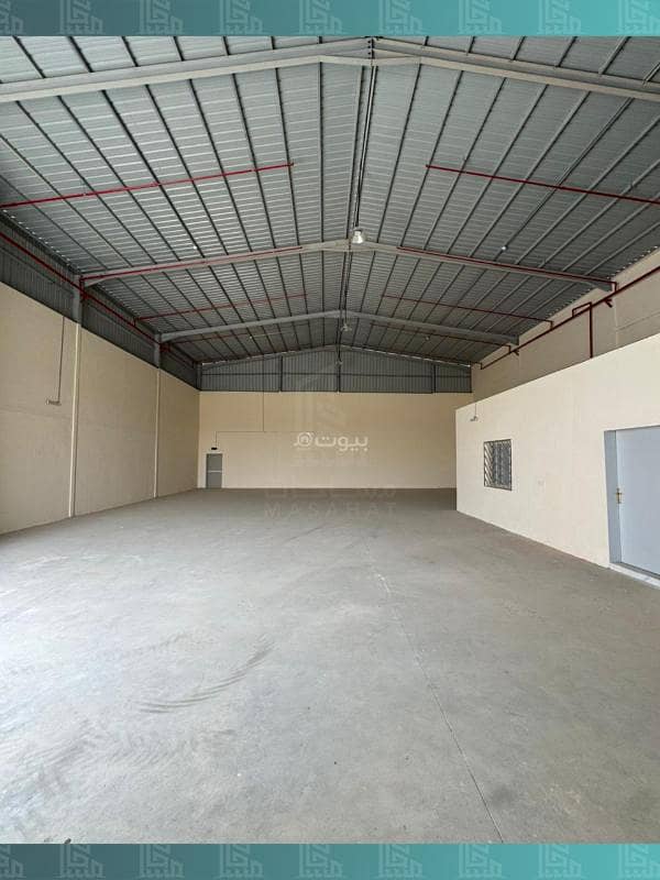 A warehouse for rent in Al-Ghannamiya neighborhood, south of Riyadh A warehouse for rent in Al-Ghannamiya neighborhood, south of Riyadh