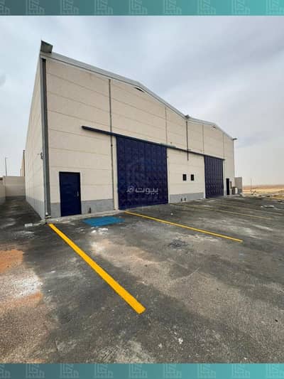 Warehouse for Rent in East Riyadh, Riyadh - Warehouse for Rent in Al Nadhim, East Riyadh