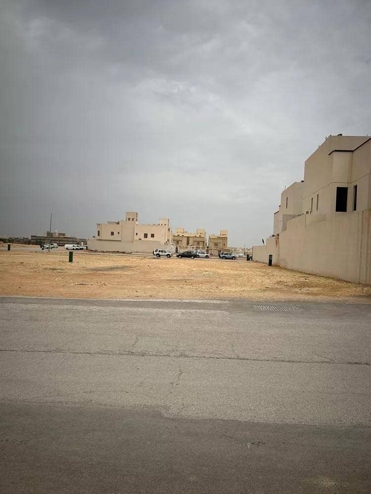 Land for sale in Okaz district, Riyadh Land for sale in Okaz district, Riyadh