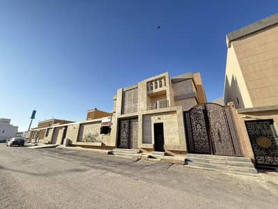 فیلا 10+ غرف نوم للبيع في شمال الرياض، الرياض - للبيع فيلا فاخرة بمساحة 900 م