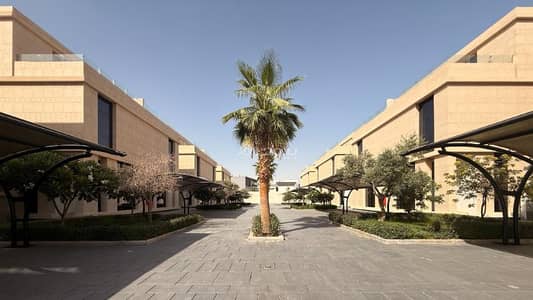 3 Bedroom Villa for Rent in West Riyadh, Riyadh - Satel Rafilla Community | Fully Serviced Villas for Family Living