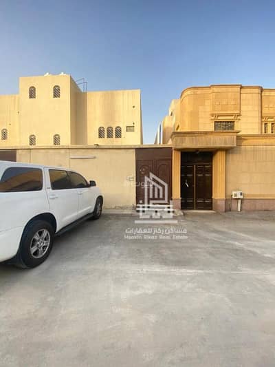 دور 5 غرف نوم للايجار في شرق الرياض، الرياض - دور أرضي للإيجار بمدخل مستقل
