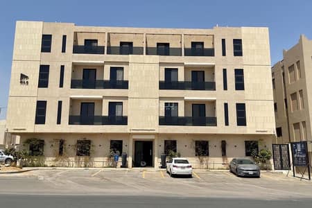 3 Bedroom Flat for Sale in South Riyadh, Riyadh - 3 Bedroom Apartment For Sale in Okaz, Riyadh