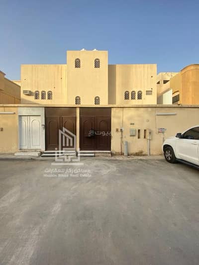 شقة 4 غرف نوم للايجار في شرق الرياض، الرياض - شقة علوية للإيجار بمدخل مستقل