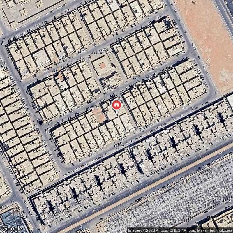 Two showroom spaces for rent on Abu Ubaidah Road, Riyadh Two showroom spaces for rent on Abu Ubaidah Road, Riyadh