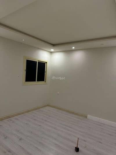 دور 4 غرف نوم للايجار في شمال الرياض، الرياض - طابق للإيجار في النرجس، الرياض