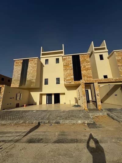 4 Bedroom Floor for Sale in West Riyadh, Riyadh - Floor For Sale On Husayn Sirhan Street, Al Awali District, Riyadh City. 4 Bedroom Floor for Sale in West Riyadh, Riyadh - Floor For Sale On Husayn Sirhan Street, Al Awali District, Riyadh City.