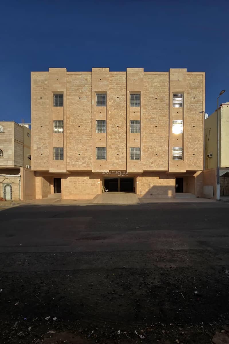 Apartment consisting of 6 rooms for sale in Al-Sharae, Mecca Apartment consisting of 6 rooms for sale in Al-Sharae, Mecca