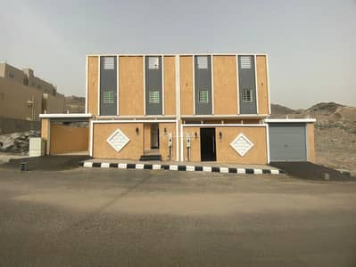 7 Bedroom Villa for Sale in Ash Shamiya Al Jadid, Makkah - Villa consisting of 7 bedrooms for sale in Al-Shamiyah Al-Jadeedah