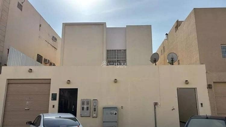 Villa For Sale in Al Saadah, East Riyadh Villa For Sale in Al Saadah, East Riyadh