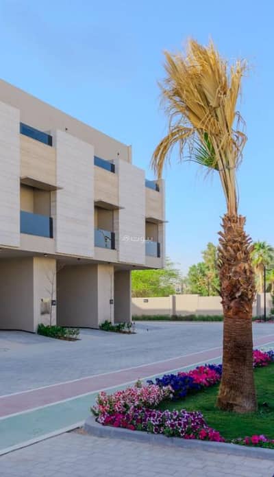 Villa for Sale in North Riyadh, Riyadh - Townhouse for sale, Al-Sulaymaniyah district