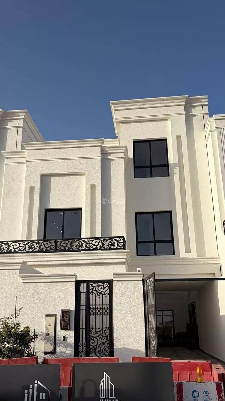 Villa For Sale In Ibn Abdulhadi Street, Wadi Mudhaynib District, Medina City Villa For Sale In Ibn Abdulhadi Street, Wadi Mudhaynib District, Medina City