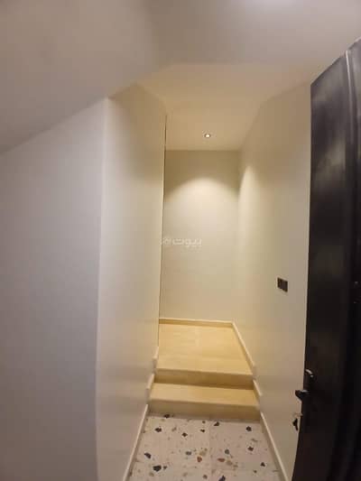 4 Bedroom Floor for Sale in East Riyadh, Riyadh - 4 bedrooms for sale in Al-Nasim Al-Sharqi