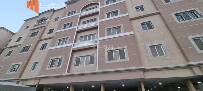 فلیٹ 3 غرف نوم للايجار في الحمراء، الخبر - شقة واسعة للإيجار
