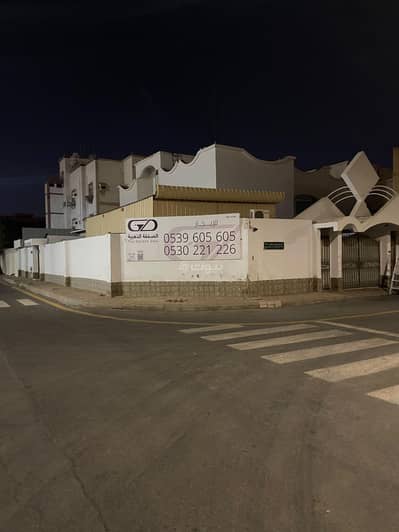 10+ Beds Villa for Rent in North Jeddah, Jeddah - فيلا للايجار في حي الرحاب , جدة