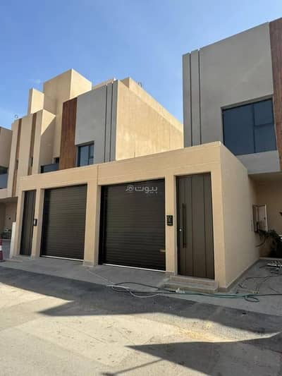 4 Bedroom Floor for Sale in North Riyadh, Riyadh - Floor for sale on Ibn Al-Laban Street, King Fahd District, Riyadh 4 Bedroom Floor for Sale in North Riyadh, Riyadh - Floor for sale on Ibn Al-Laban Street, King Fahd District, Riyadh