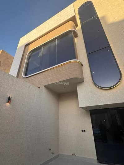4 Bedroom Villa for Sale in North Riyadh, Riyadh - Villa for Sale on Khalaf Bin Hudhud Street, Al A'arid District, Riyadh City