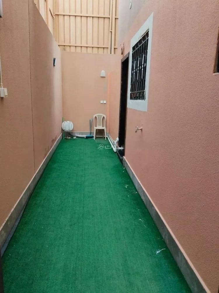 "Apartment for rent on Al-Minah Street, Al-Yarmouk District, Riyadh City. " "Apartment for rent on Al-Minah Street, Al-Yarmouk District, Riyadh City. "