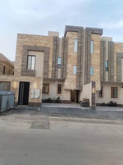 دور 4 غرف نوم للبيع في شرق الرياض، الرياض - دور للبيع في الملك فيصل، الرياض