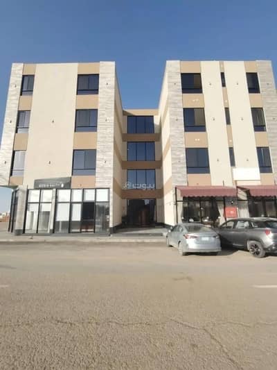 3 Bedroom Flat for Sale in West Riyadh, Riyadh - An apartment for sale on Yusuf Al Jadd Street, Al Mahdiyyah District, Riyadh.