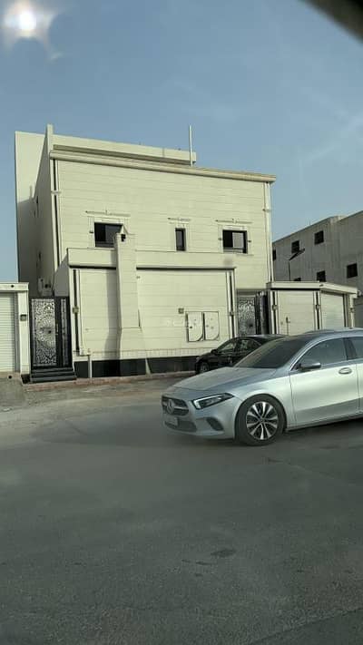 3 Bedroom Flat for Rent in West Riyadh, Riyadh - Apartment for rent on Street No. 348, Zahra Lalban District, Riyadh City, Riyadh Region