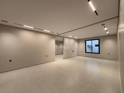 4 Bedroom Floor for Sale in East Riyadh, Riyadh - A large ground floor apartment in the Yarmouk neighborhood 4 Bedroom Floor for Sale in East Riyadh, Riyadh - A large ground floor apartment in the Yarmouk neighborhood