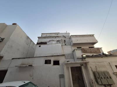 Residential Building for Sale in Al Badiyah, Dammam - Building for sale in Al Badiyah, Dammam