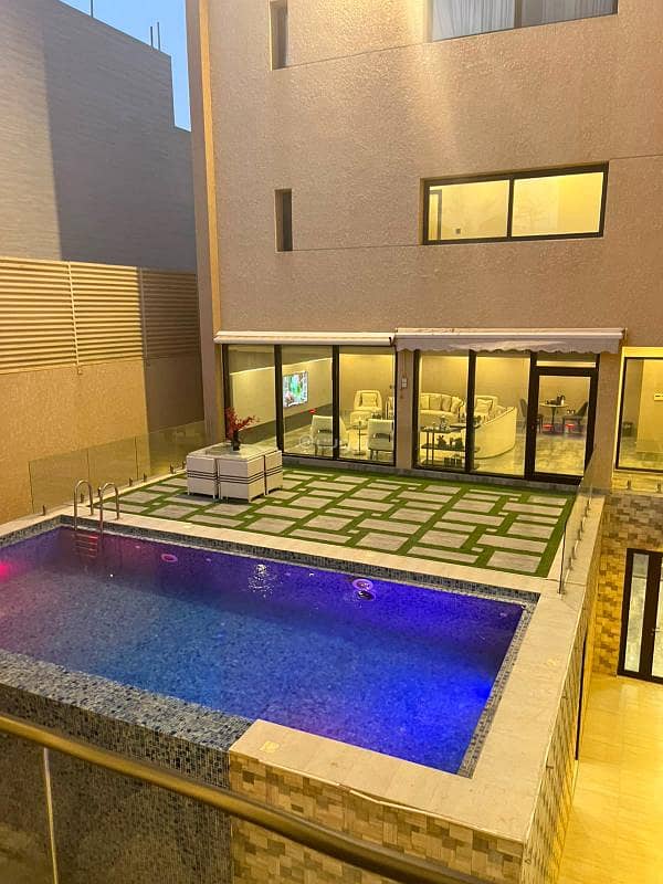 فيلا فاخرة بتصميم عصري مميز فيلا فاخرة بتصميم عصري مميز
