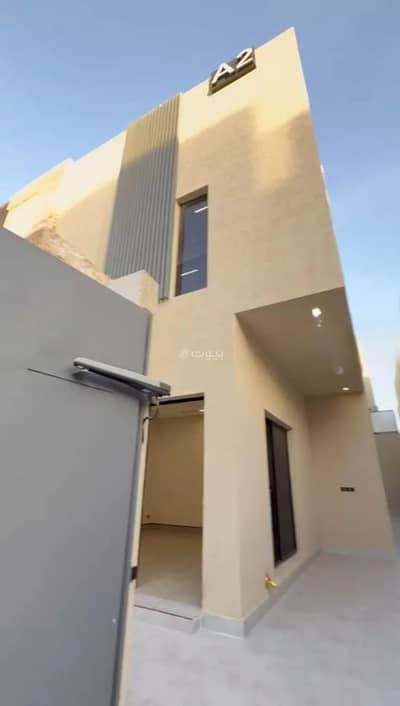 5 Bedroom Floor for Sale in East Riyadh, Riyadh - Floor For Sale in Al Rimal, Riyadh
