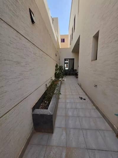 6 Bedroom Villa for Sale in East Riyadh, Riyadh - Villa for sale on Hiba Allah Bin Hamed Street, Al-Rimal District, Riyadh City, Riyadh Region 6 Bedroom Villa for Sale in East Riyadh, Riyadh - Villa for sale on Hiba Allah Bin Hamed Street, Al-Rimal District, Riyadh City, Riyadh Region