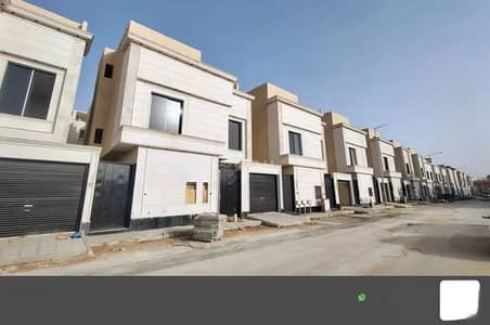 5 Bedroom Floor for Sale in East Riyadh, Riyadh - Floor For Sale in Al Nadwa District, Riyadh