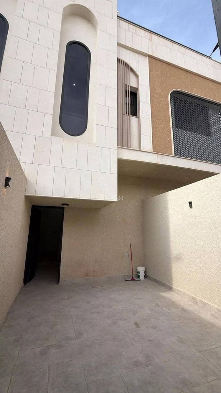 فيلا للبيع في شارع إبراهيم بن حسين, حي الرمال, مدينة الرياض فيلا للبيع في شارع إبراهيم بن حسين, حي الرمال, مدينة الرياض