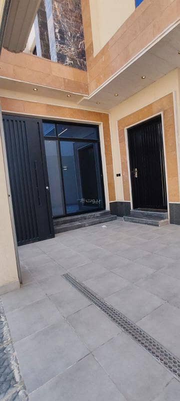 Floor for Sale in Al Janadriyah, East Riyadh Floor for Sale in Al Janadriyah, East Riyadh