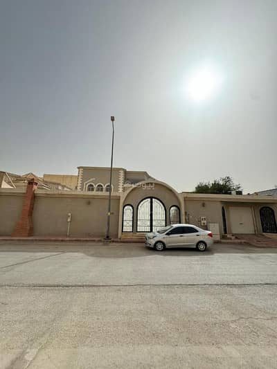 10+ Beds Villa for Sale in East Riyadh, Riyadh - Villa for sale in Al-Nahda district