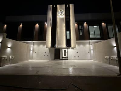 4 Bedroom Flat for Sale in East Riyadh, Riyadh - A large and distinctive apartment with 4 bedrooms 4 Bedroom Flat for Sale in East Riyadh, Riyadh - A large and distinctive apartment with 4 bedrooms