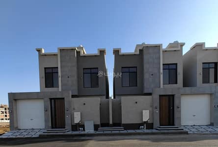 10+ Beds Villa for Sale in North Jeddah, Jeddah - Luxury villa for sale in Al-Wafa district