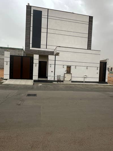 5 Bedroom Villa for Sale in East Riyadh, Riyadh - Villa in East Riyadh,Al Nahdah 5 bedrooms 2850000 SAR - 88012273 5 Bedroom Villa for Sale in East Riyadh, Riyadh - Villa in East Riyadh,Al Nahdah 5 bedrooms 2850000 SAR - 88012273