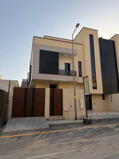 3 Bedroom Floor for Rent in North Riyadh, Riyadh - Floor in North Riyadh,Al Malqa 3 bedrooms 160000 SAR - 88015083 3 Bedroom Floor for Rent in North Riyadh, Riyadh - Floor in North Riyadh,Al Malqa 3 bedrooms 160000 SAR - 88015083