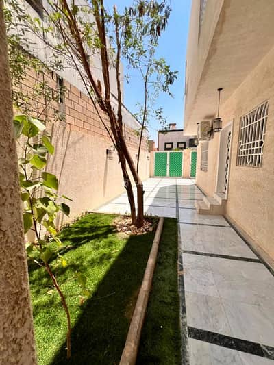 4 Bedroom Villa for Rent in West Riyadh, Riyadh - 4-bedroom villa for rent in Al-Raed Neighborhood, Riyadh 4 Bedroom Villa for Rent in West Riyadh, Riyadh - 4-bedroom villa for rent in Al-Raed Neighborhood, Riyadh