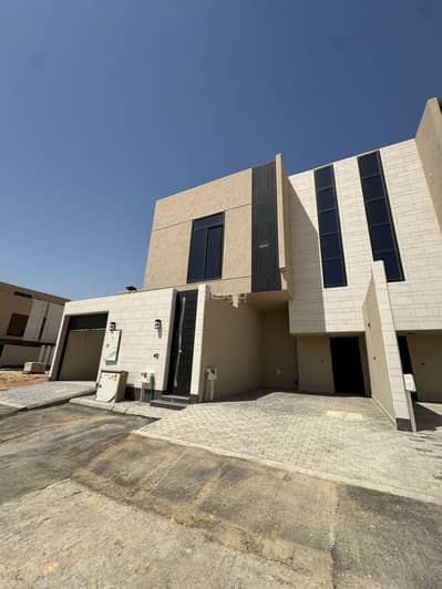 فیلا 4 غرف نوم للبيع في شرق الرياض، الرياض - تاون هاوس فیلا 4 غرف نوم للبيع في شرق الرياض، الرياض - تاون هاوس