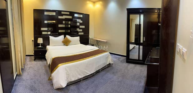 1 Bedroom Flat for Rent in Sultan City, Abha - Daily rental apartments consisting of one bedroom, a living room, a kitchen, and only one bathroom.