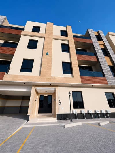 6 Bedroom Flat for Sale in East Riyadh, Riyadh - Apartment in East Riyadh,Al Yarmuk 6 bedrooms 910000 SAR - 88010783 6 Bedroom Flat for Sale in East Riyadh, Riyadh - Apartment in East Riyadh,Al Yarmuk 6 bedrooms 910000 SAR - 88010783