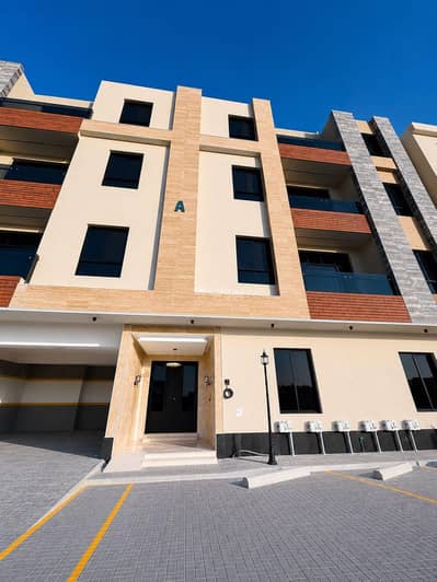 5 Bedroom Flat for Sale in East Riyadh, Riyadh - Apartment in East Riyadh,Al Yarmuk 5 bedrooms 1070000 SAR - 88010779 5 Bedroom Flat for Sale in East Riyadh, Riyadh - Apartment in East Riyadh,Al Yarmuk 5 bedrooms 1070000 SAR - 88010779