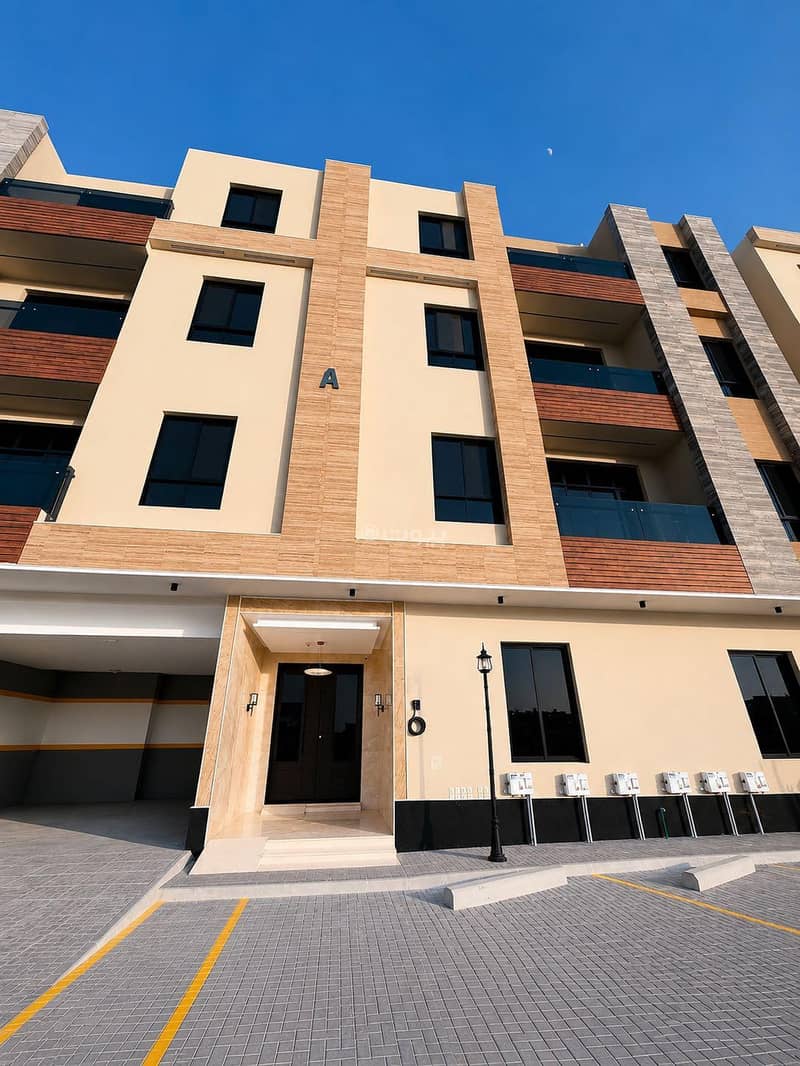 Apartment in East Riyadh,Al Yarmuk 5 bedrooms 970000 SAR - 88010768 Apartment in East Riyadh,Al Yarmuk 5 bedrooms 970000 SAR - 88010768