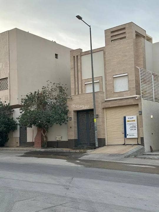 Villa For Sale in Al Malqa, North Riyadh Villa For Sale in Al Malqa, North Riyadh