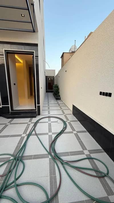 3 Bedroom Floor for Sale in Nawara District, Al Muzahimiyah Riyadh Region - Floor for sale in Nawara District, Al Muzahimiyah Riyadh Region 3 Bedroom Floor for Sale in Nawara District, Al Muzahimiyah Riyadh Region - Floor for sale in Nawara District, Al Muzahimiyah Riyadh Region