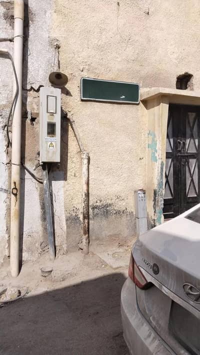 عمارة سكنية 4 غرف نوم للبيع في وسط الرياض، الرياض - عمارة للبيع في حي العود, مدينة الرياض عمارة سكنية 4 غرف نوم للبيع في وسط الرياض، الرياض - عمارة للبيع في حي العود, مدينة الرياض