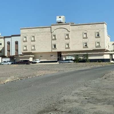 3 Bedroom Flat for Rent in Madina - Spacious apartment with 3 bedrooms - near Al Habib